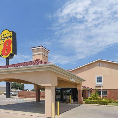 Super 8 By Wyndham Burleson Fort Worth Area Luaran gambar